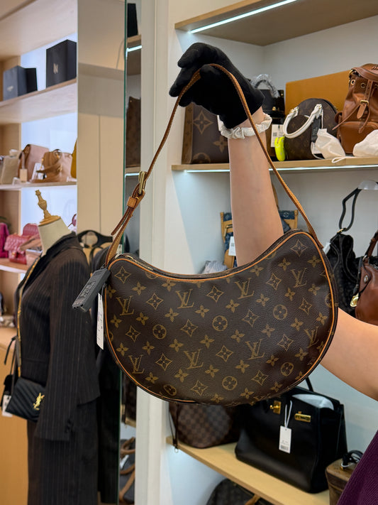 Louis Vuitton Monogram Canvas Croissant Shoulder Bag