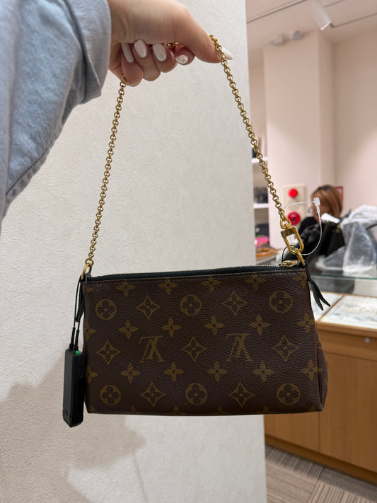 Louis Vuitton Monogram Pallas Clutch on Chain