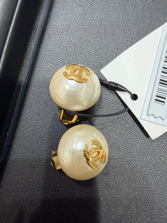 CHANEL Pearl Clip-On Earrings