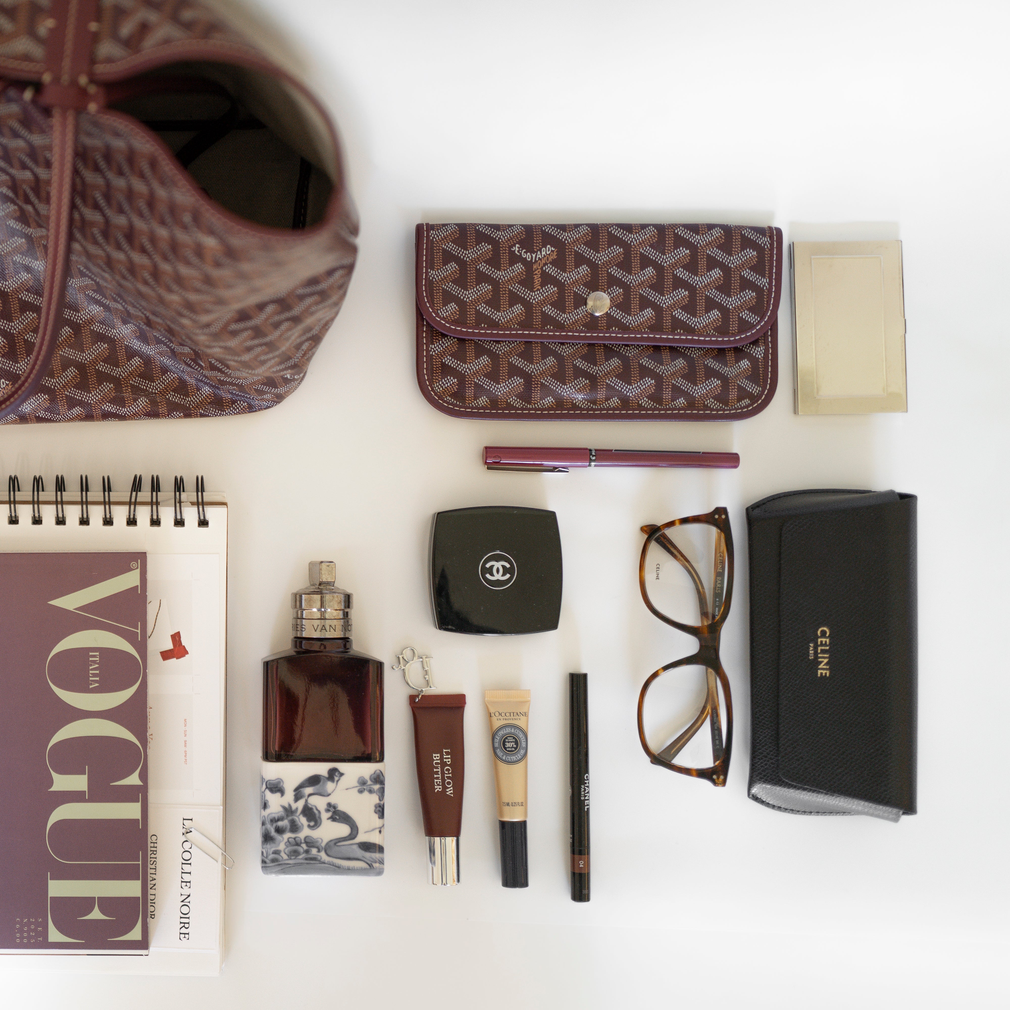 Vintage Girlfriend Luxury