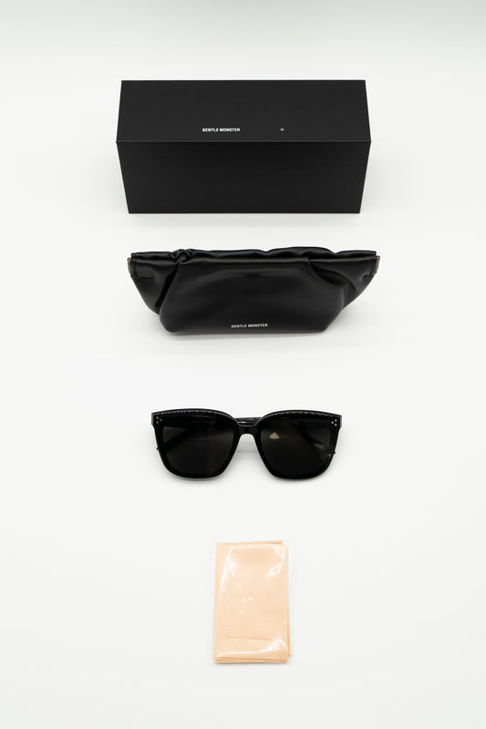Gentle Monster Dear 01 Black Square Sunglasses