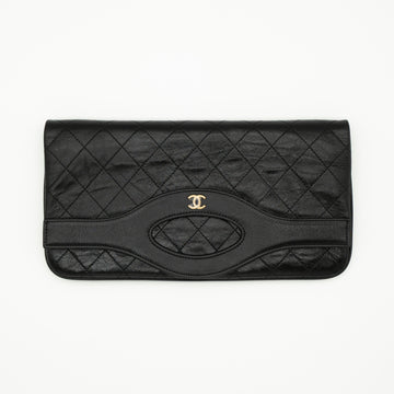 *Rare* CHANEL Pochette 31 Clutch Black Quilted Shiny Crumpled Calfskin Light Gold Hardware