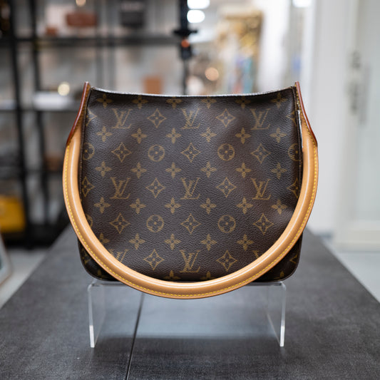 Louis Vuitton Looping MM Monogram Canvas