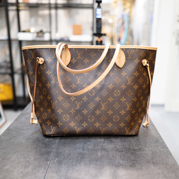 Louis Vuitton Monogram Neverfull MM Tote
