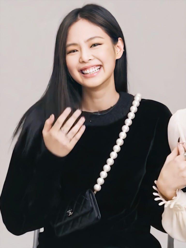 Chanel Quilted Calfskin Maxi Pearls Mini WOC - Vintage Girlfriend Luxury